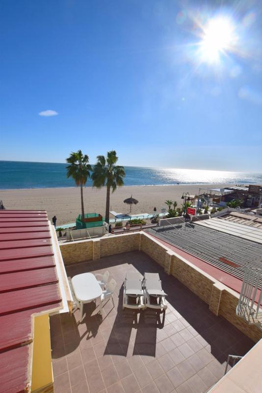 شقة Carihuela 1ª Linea De Playa توريمولينوس المظهر الخارجي الصورة